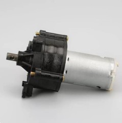 Scientific DIY Project: A Miniature High-Power Hand-Crank DC Generator