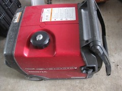 Honda Handi EU3000i 3000 Watt Gas Powered Portable Generator