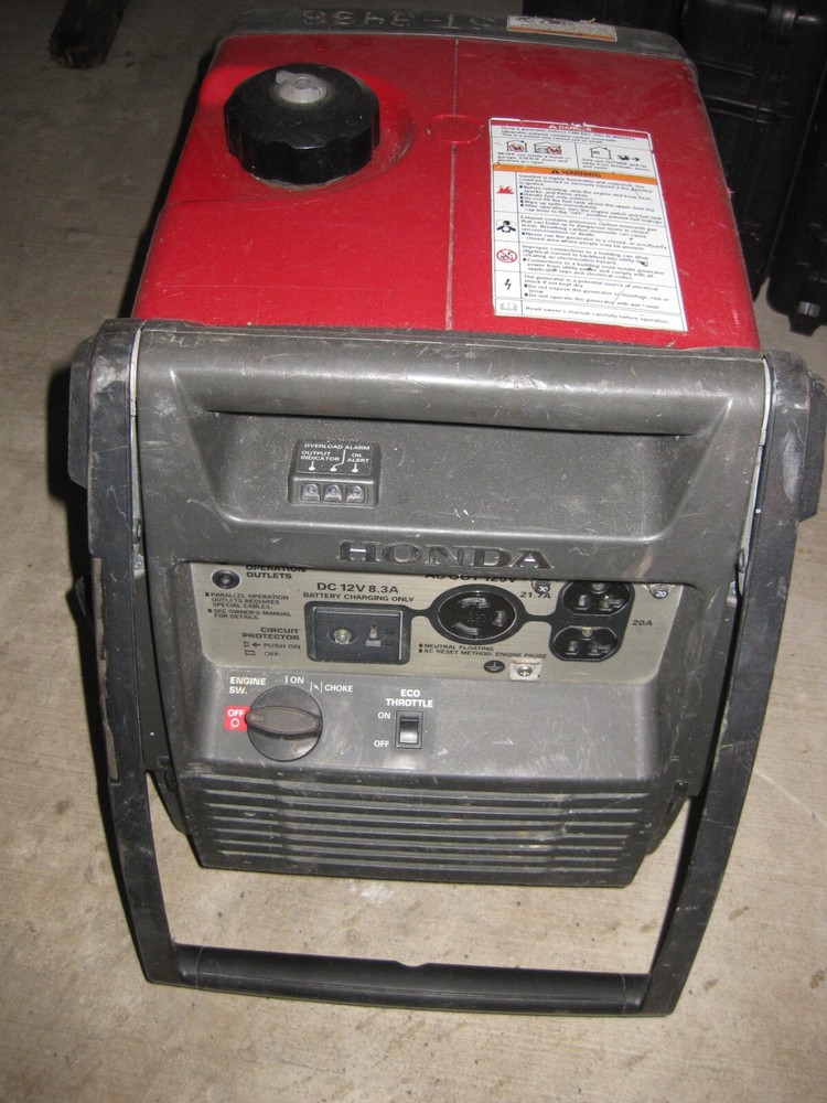 Honda Handi EU3000i 3000 Watt Gas Powered Portable Generator