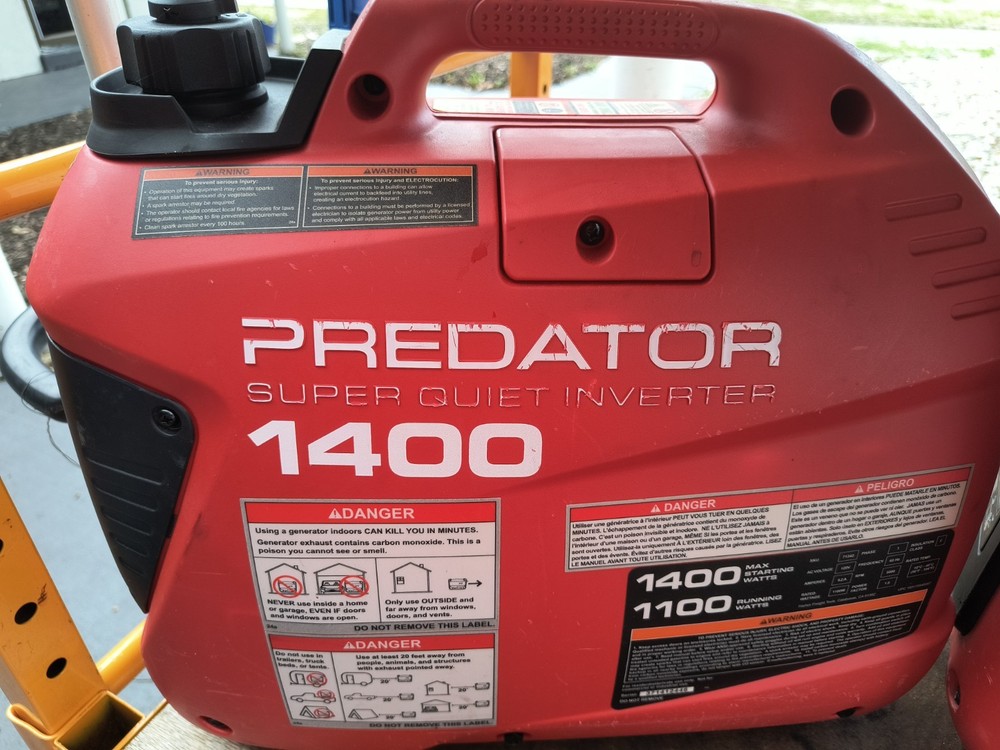PREDATOR 1400 Watt Quite Inverter Generator