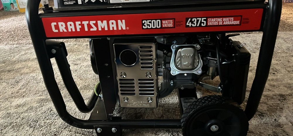 Craftsman 3500-Watt Gasoline Portable Generator CMXGGAS030729 [Never Started]