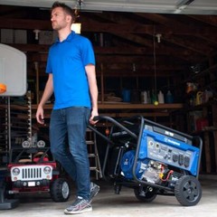 Westinghouse WGen7500 9,500-W Portable Gas Powered Generator with Remote Start