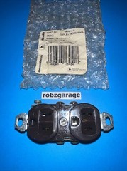 GENUINE HOMELITE DUPLEX RECEPTACLE 50991 EH2500 EH4000 EH4400 EH5500 HRL5000 -B5