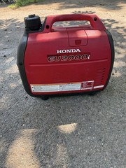 Honda EU2000i Portable Inverter Generator Tested Working