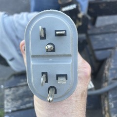 Briggs & Stratton 20 Amp Generator Adapter Cord Set – 25′ Long 4 Outlets – Used
