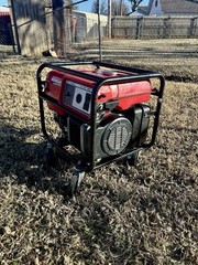 Honda EB2500 Portable Power Generator 120V Red/Black Metal AC Out