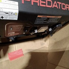 Predator Portable Gasoline Generator 1800/1400W 120V 70dB 1.1gal Red/Black