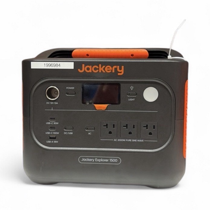 Jackery Explorer 600 640Wh 500W Portable Power Station Generator sealed box