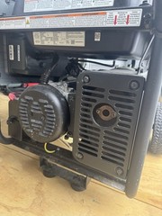 Firman electric start 120/240 volt 9400/7500 watts 50 amp tri- fuel