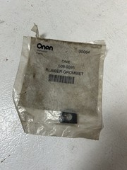 Onan 508-0095 Rubber Grommet FREE SHIPPING!!!