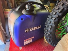 Yamaha EF2000iS Inverter Generator