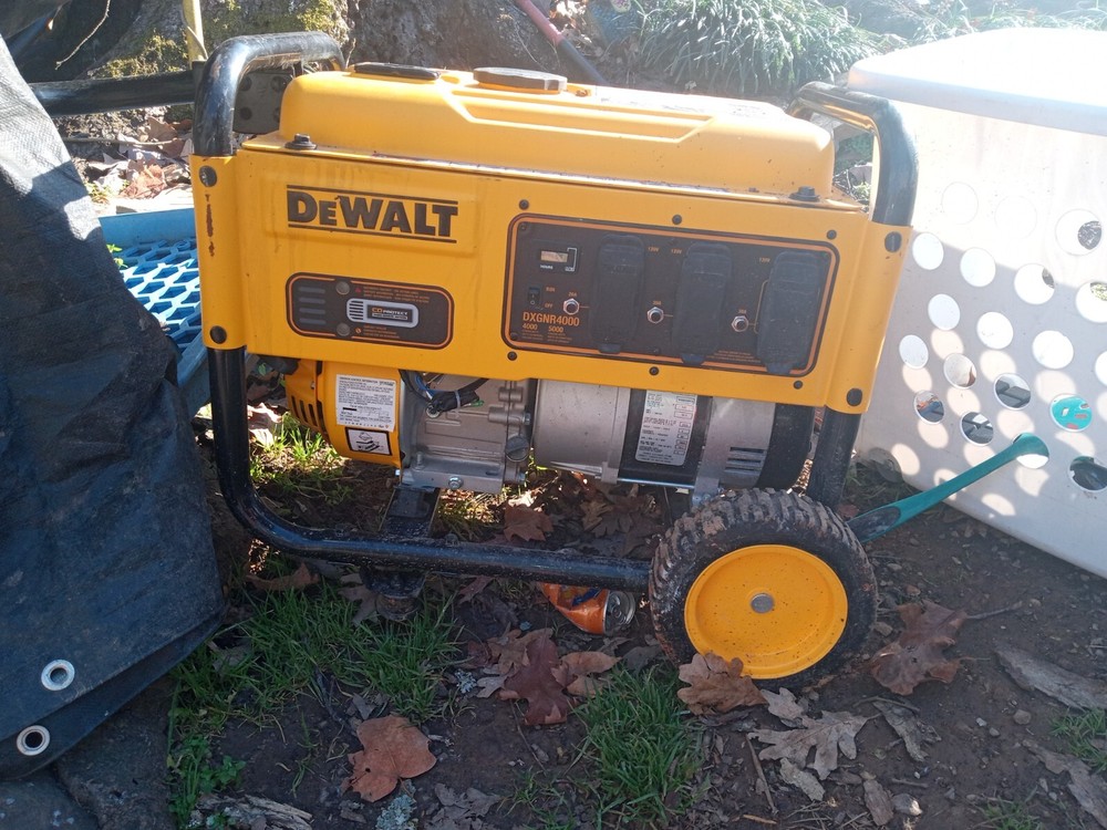 DEWALT DXGNR5700 Portable Power Generator – PMC165700.01