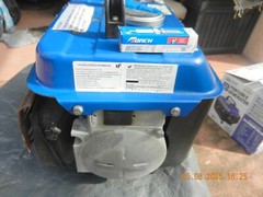 Generator-CHICAGO Electric Portable Generator 2HP 800/900W 5 Hour Run Time-USED