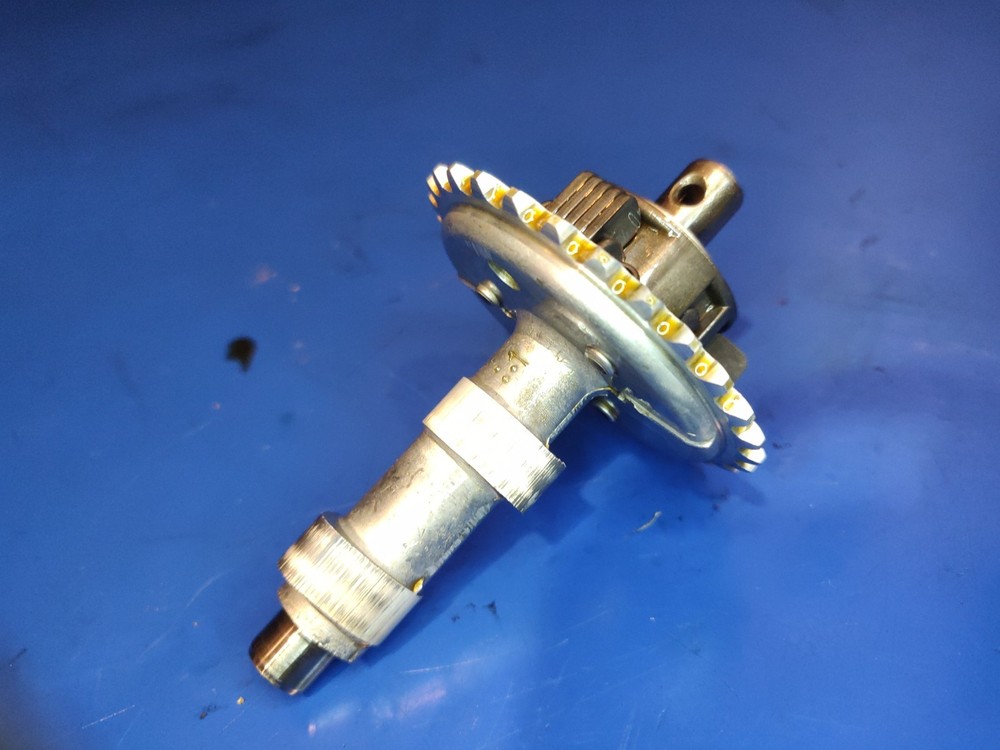 14110-892-000 , CAMSHAFT cam honda generator em500