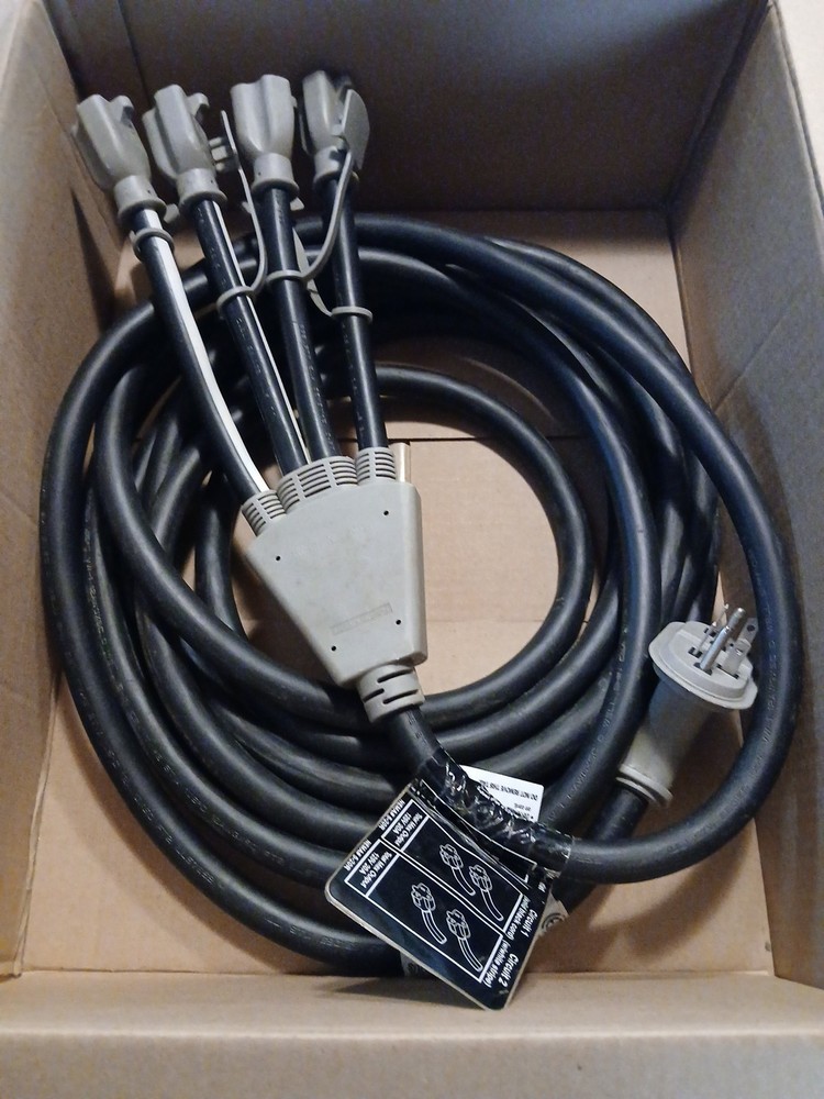 Briggs & Stratton P/N 197474 25 ft 20 Amp Generator Adapter Cord Set 4 Outlets