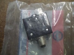 BRIGGS & STRATTON NOS NEW PART GENERATOR CIRCUIT BREAKER 20A 198316GS