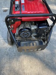 Honda EB6500 Portable Generator – Less Than 20 Hours! Runs Perfect, 1 Owner