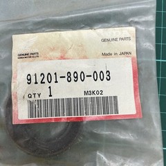 91201-890-003 Honda Genuine Crank Case Oil Seal 30 46 8 Generator E EG EM NOS