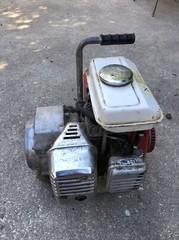 Honda Generator EG650 Gas Powered Portable Camping 650 Watt 120v 12v AC DC Japan