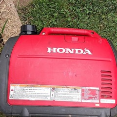 Honda EU2200i Inverter Generator 120V Gasoline 2.2kVA Eco Throttle Red RUNS Good
