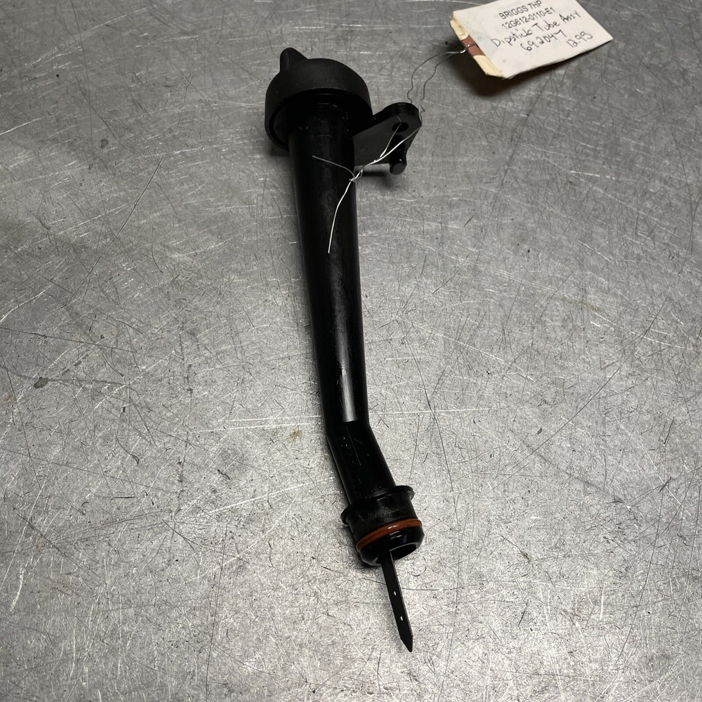 OEM USED BRIGGS 7 HP OHV 12G612-0110-E1 DIPSTICK TUBE ASSEMBLY 692047