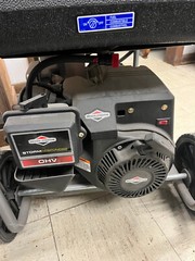 BRIGGS & STRATTON 5500 WATT STORM RESPONDER GENERATOR 8250 “LOCAL PICKUP”