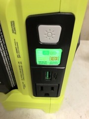 RYOBI RYi300BG 300W 40V Battery Inverter Generator with 4.0Ah Battery & Charger