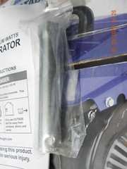 Generator-CHICAGO Electric Portable Generator 2HP 800/900W 5 Hour Run Time-USED