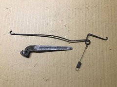 Briggs and Stratton 1266023-0133-E1 GOVERNOR CONTROL LEVER 691467 [89]