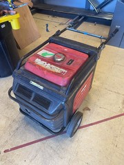 Honda EU6500is 5500w Super-Quiet Generator