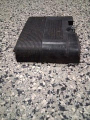 OEM USED BRIGGS QUANTUM AIR FILTER COVER 692298