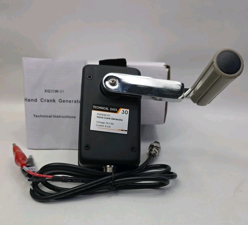 Technical Data 30w 15 V DC 0-3A Hand Crank Generator XQ30W-01