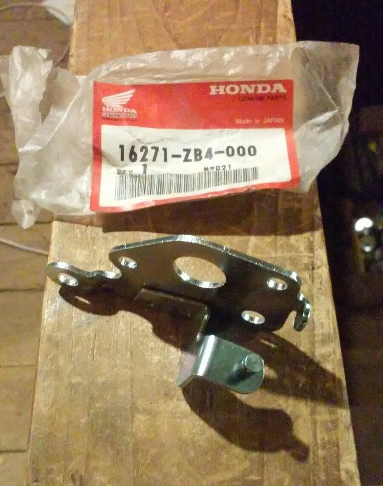 16271-ZB4-000 Honda Throttle Solenoid Stay For 3500 / 3800 generator New