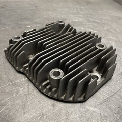 OEM GOOD USED WISCONSIN ROBIN WI-390 8000482 CYLINDER HEAD 2241330103
