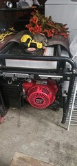 Honeywell 7000 Portable Power Generator Black Metal
