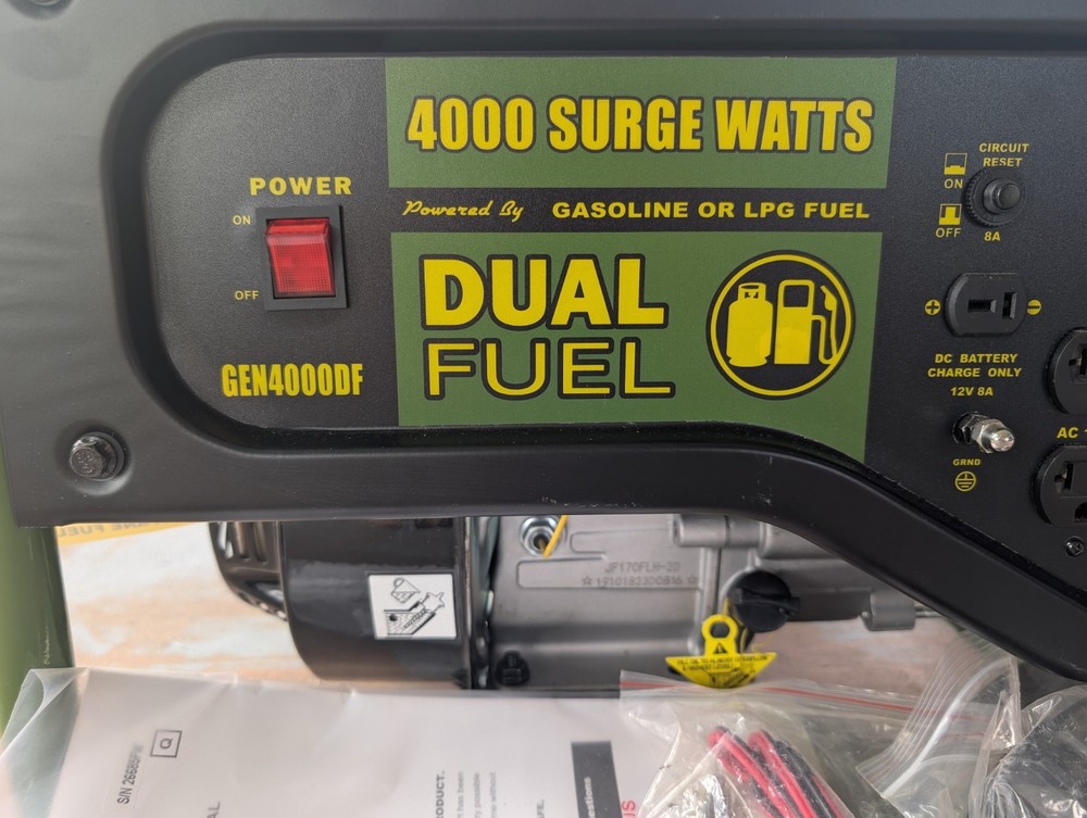 Sportsman GEN4000DF 4000W 7 HP Dual Fuel Generator – No Box Never Used Brand New