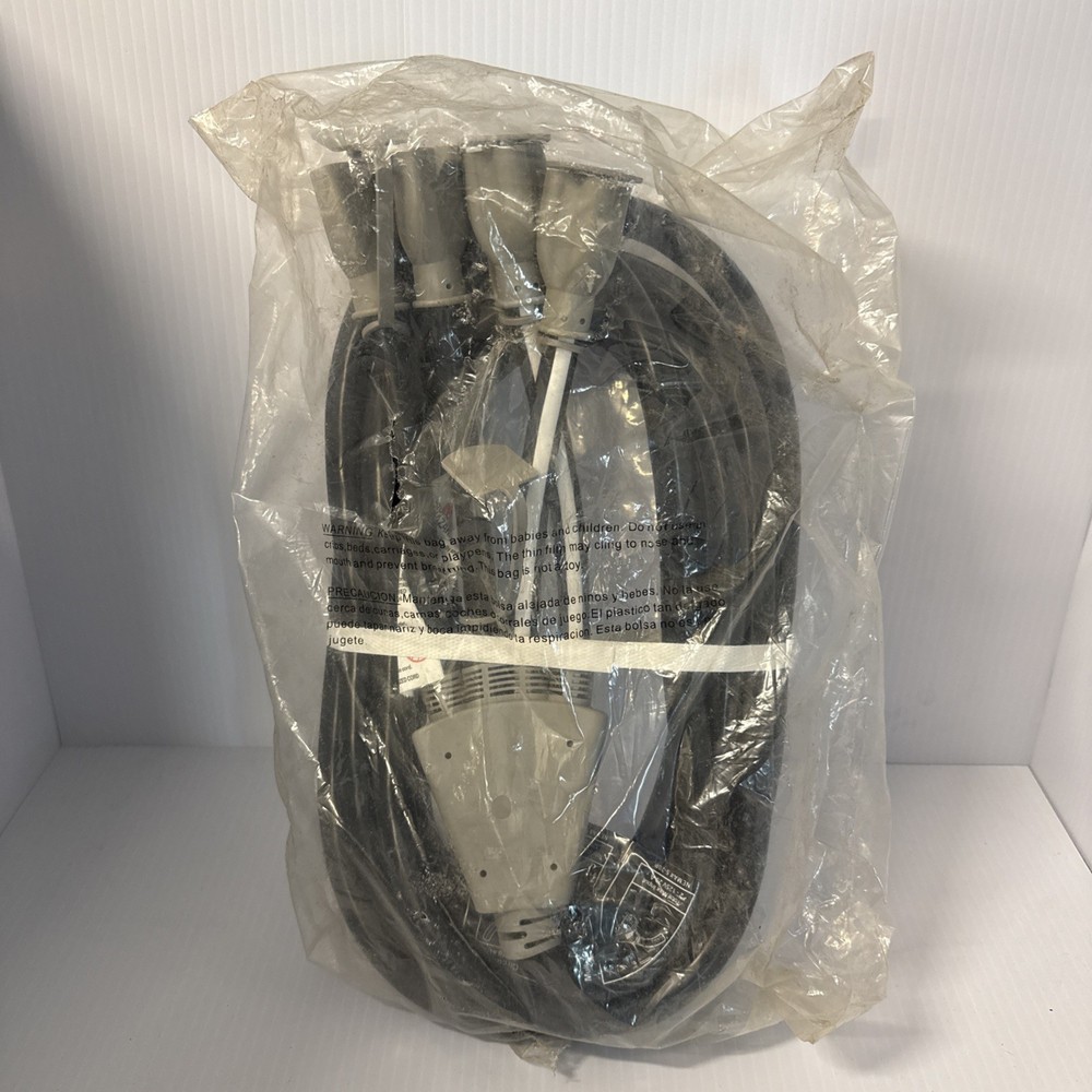Briggs & Stratton P/N 197474 25 ft 20 Amp Generator Adapter Cord 4 Outlets NEW