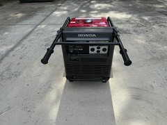 Honda EU6500IS Inverter Generator – LOW HOURS (~347 hrs of use) New Battery