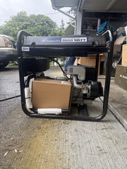NEW in the box Sears Companion 120/240 Volt•5500 WATT GENERATOR