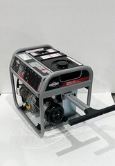 Briggs and Stratton 5000 watt Generator 30737