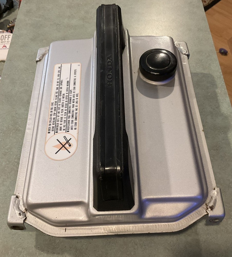 Honda EM 500 Fuel Tank 17500-892-010MA EM500 With Handle, Cap & Filter