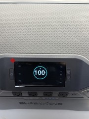 PATRIOT 2500X GENERATOR IN BOX W SOLAR PANELS